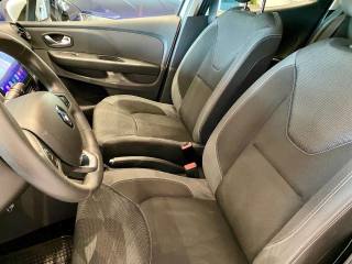 RENAULT Clio usata, con Climatizzatore