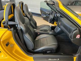 PORSCHE Boxster usata 17