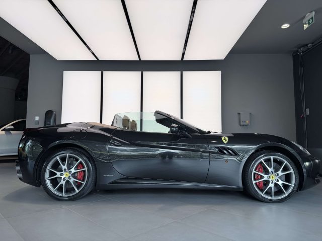 FERRARI California usata, con Alzacristalli elettrici