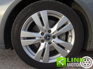 MERCEDES-BENZ E 350 usata, con Sensori di parcheggio posteriori