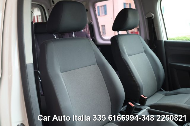 VOLKSWAGEN Caddy usata 64