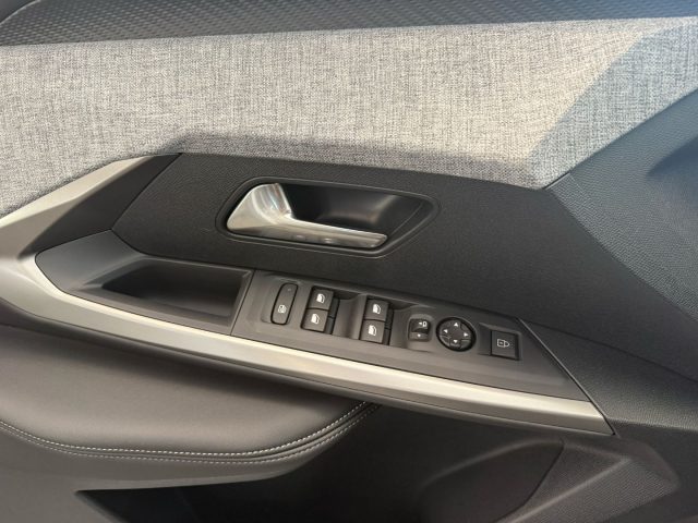 PEUGEOT 3008 usata, con Bluetooth