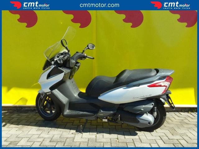 KYMCO Downtown 300i usata 6