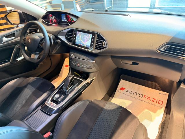 PEUGEOT 308 usata, con Sistema di navigazione