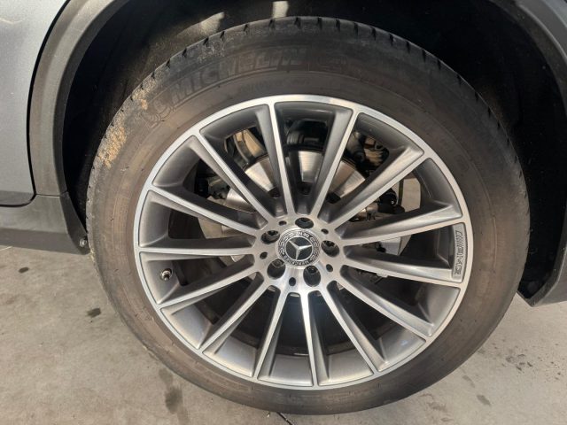 MERCEDES-BENZ GLC 250 usata, con Leve al volante