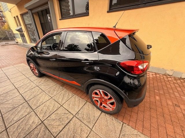 RENAULT Captur usata, con Antifurto
