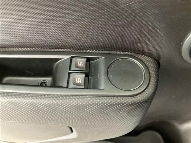 RENAULT Twingo usata 19