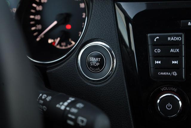 NISSAN X-Trail usata, con Volante multifunzione