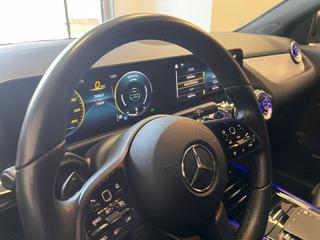 MERCEDES-BENZ GLA 180 usata, con Cruise Control