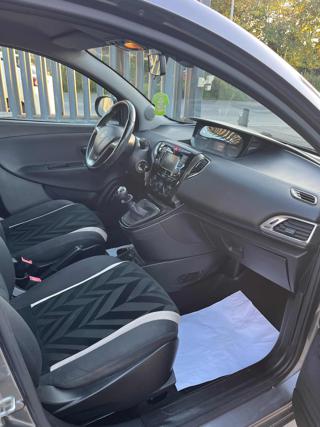 LANCIA Ypsilon usata, con Immobilizzatore elettronico