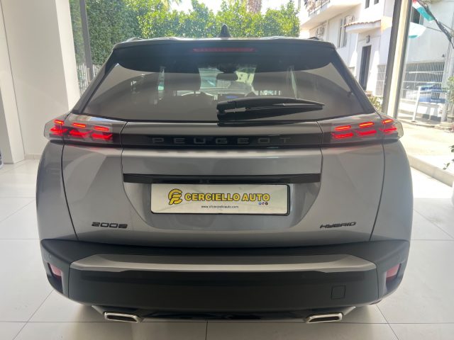 PEUGEOT 2008 usata, con Controllo automatico clima