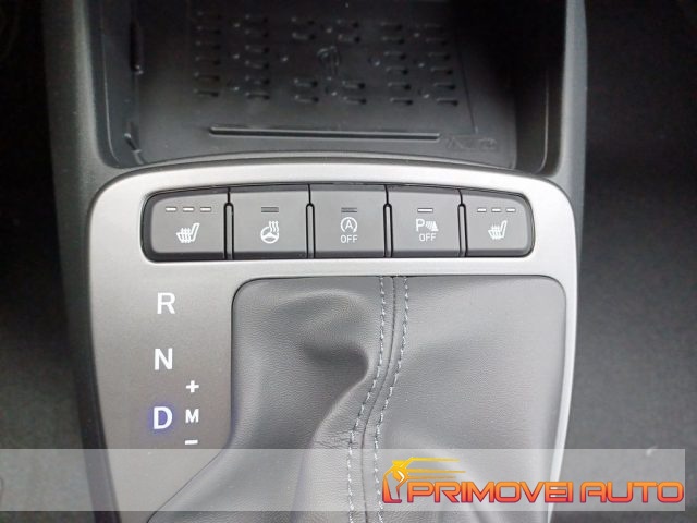 HYUNDAI i10 usata, con Controllo trazione