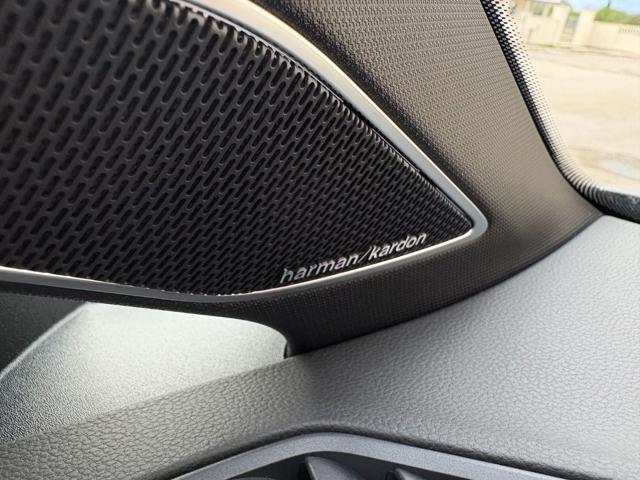 VOLKSWAGEN Golf GTI usata, con Sistema di navigazione