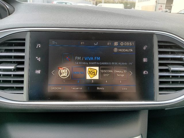 PEUGEOT 308 usata, con Touch screen