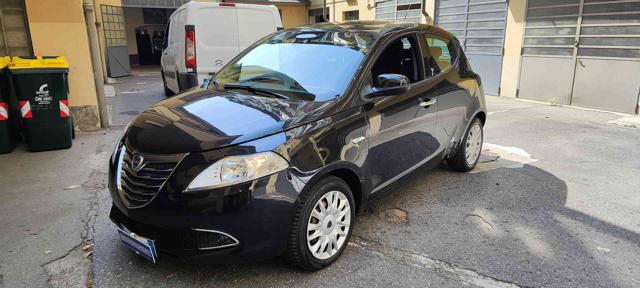 LANCIA Ypsilon usata, con Chiusura centralizzata