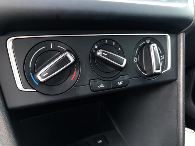 VOLKSWAGEN Polo usata, con Apple CarPlay