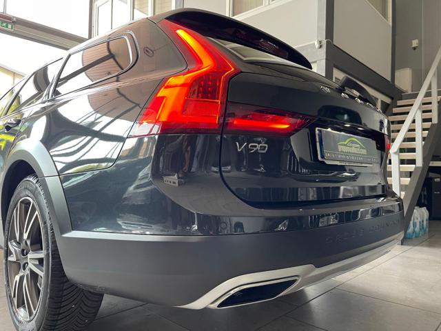 VOLVO V90 Cross Country usata, con Boardcomputer