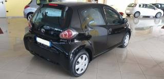 TOYOTA Aygo usata, con Alzacristalli elettrici