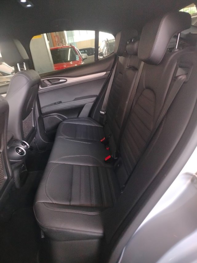 ALFA ROMEO Stelvio usata, con Sistema di navigazione