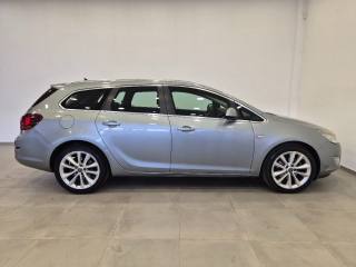OPEL Astra usata, con Autoradio