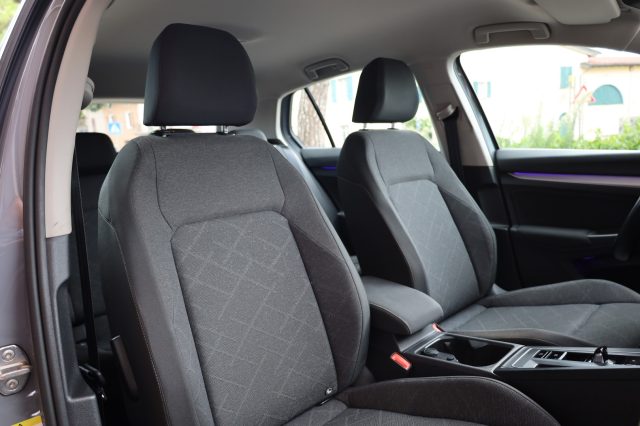 VOLKSWAGEN Golf usata 137