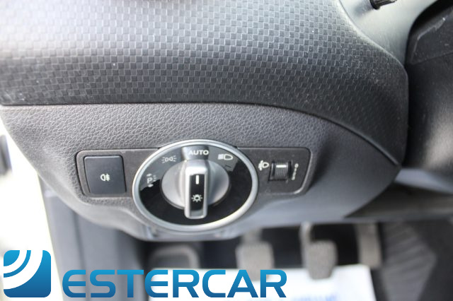 MERCEDES-BENZ A 160 usata, con Volante in pelle