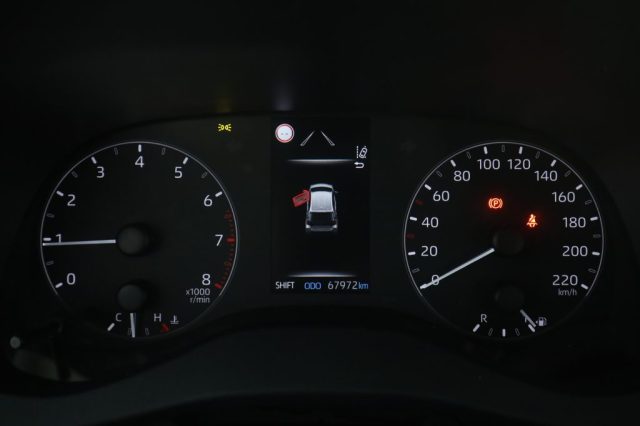 TOYOTA Yaris usata 12