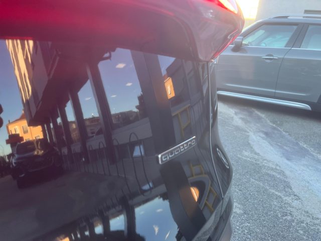 AUDI Q5 usata, con Autoradio digitale