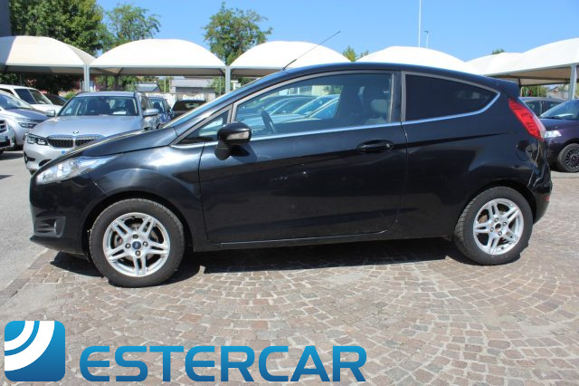 FORD Fiesta usata, con Sedile posteriore sdoppiato