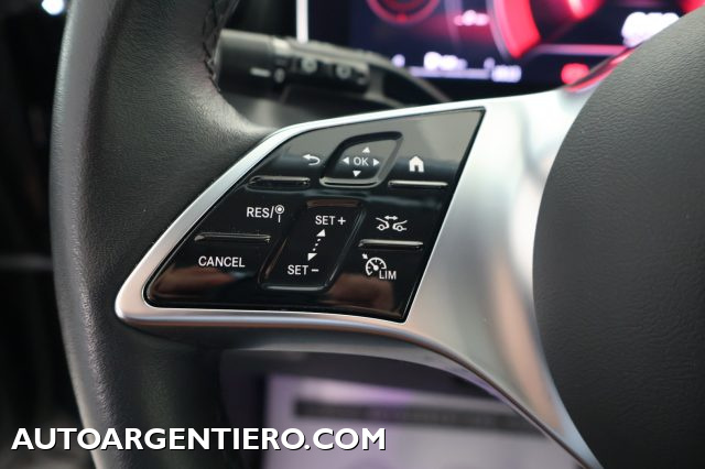 MERCEDES-BENZ C 200 usata, con Touch screen