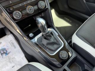 VOLKSWAGEN T-Roc usata 29