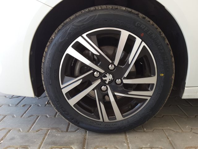 PEUGEOT 208 usata, con Airbag Passeggero