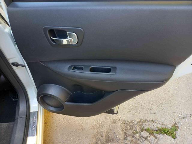 NISSAN Qashqai usata 25