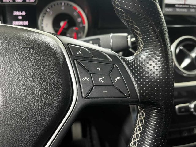 MERCEDES-BENZ A 200 usata 19