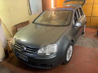 VOLKSWAGEN Golf usata, con Airbag testa