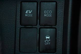 TOYOTA Yaris usata, con ESP