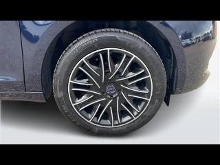 LANCIA Ypsilon usata, con Autoradio