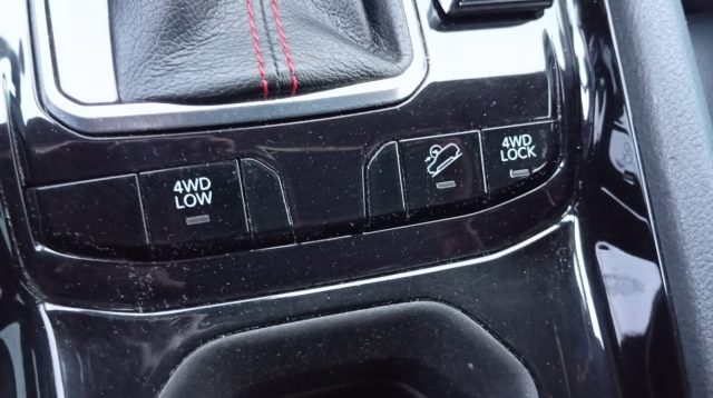 JEEP Compass usata, con Bluetooth