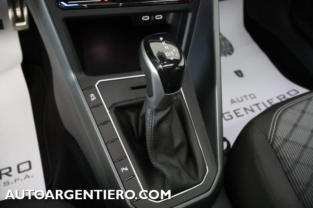 VOLKSWAGEN Taigo usata, con Servosterzo