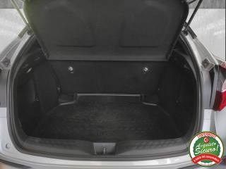 TOYOTA C-HR usata, con Sensori di parcheggio posteriori