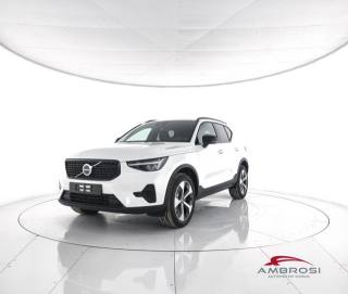 VOLVO XC40 B3 Mild hybrid Benzina Plus Dark