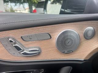 MERCEDES-BENZ E 220 usata, con Controllo trazione