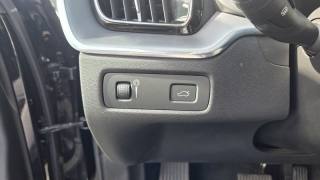 VOLVO XC60 usata, con Luci diurne LED