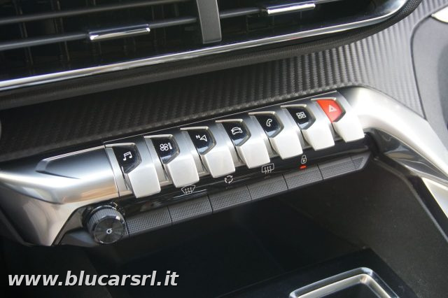 PEUGEOT 3008 usata 23