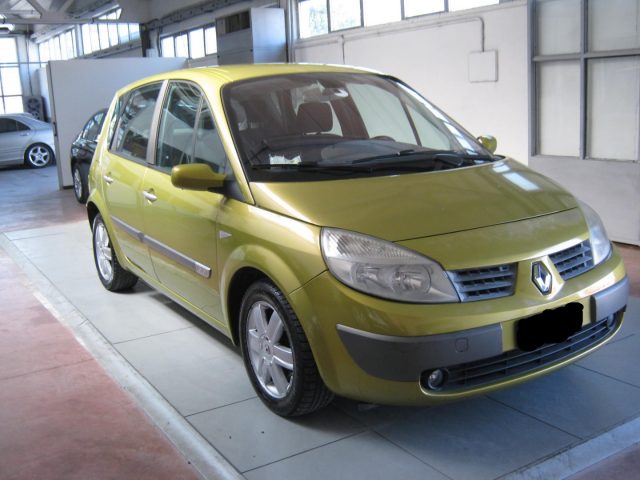 RENAULT Scenic usata, con ABS