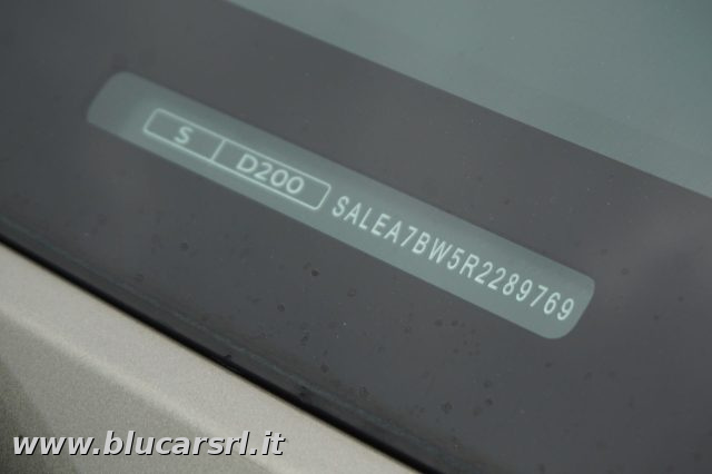 LAND ROVER Defender usata, con Sensori di parcheggio posteriori