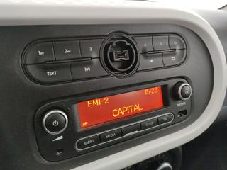 RENAULT Twingo usata, con Volante in pelle