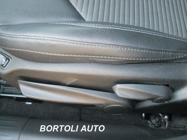 JEEP Compass usata, con Touch screen