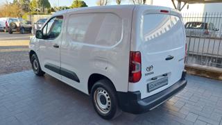 TOYOTA Proace City usata, con Airbag