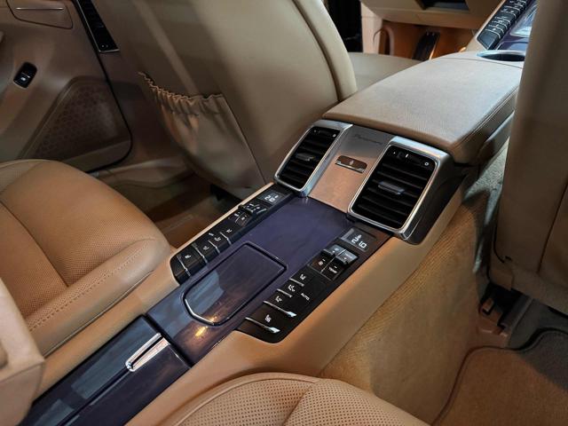 PORSCHE Panamera usata, con Fari Xenon